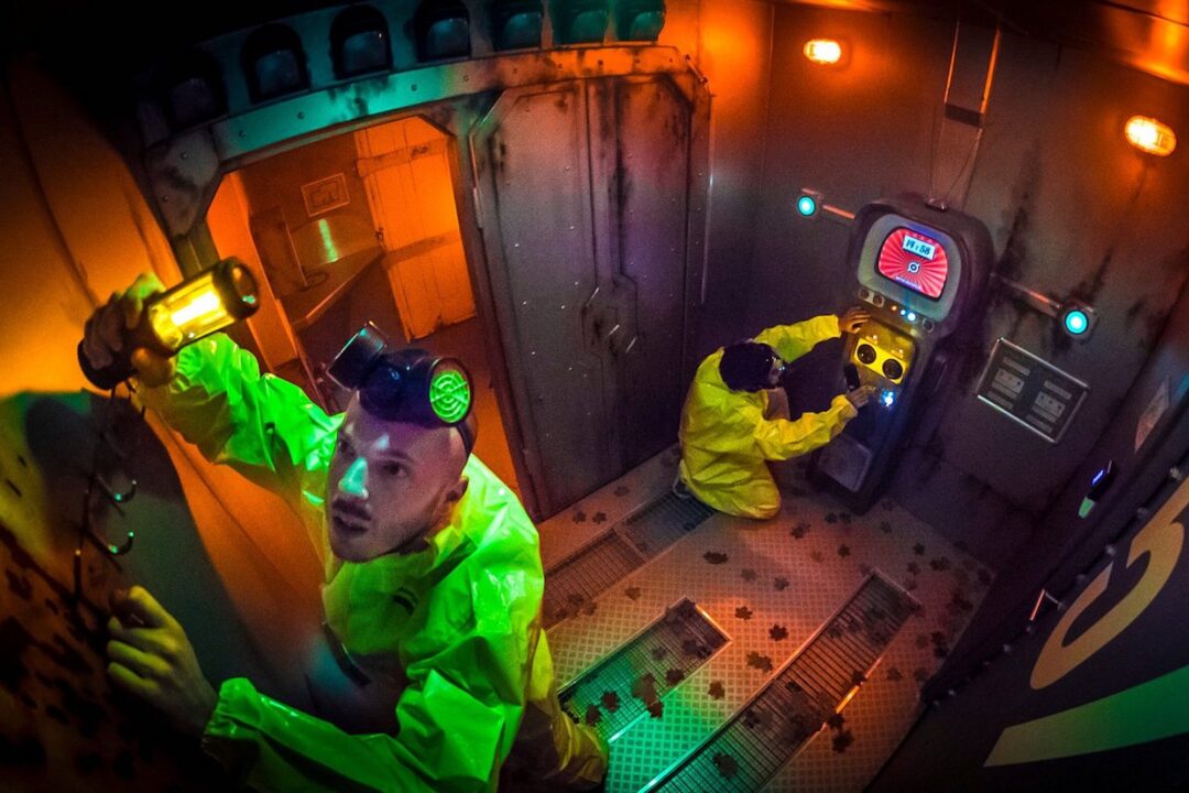 Bunker B-57 - The Little Red Door - Escape game - Escape blog