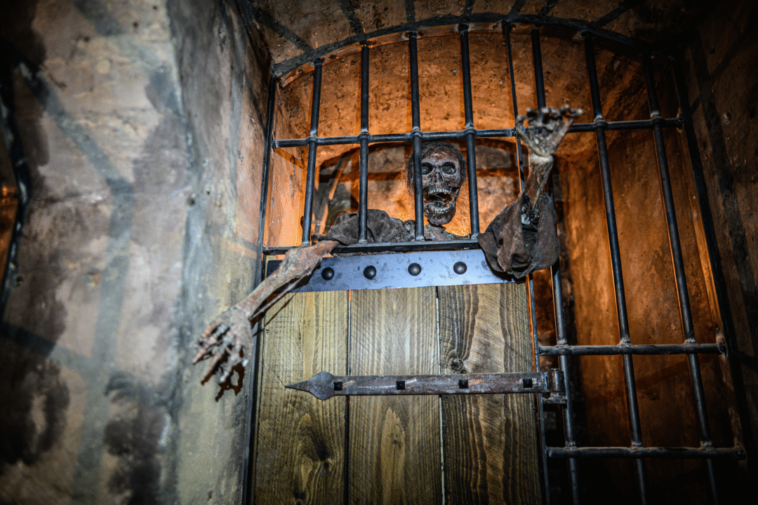 Sorcières ! Un monde à sauver - Le Donjon - Escape game - Escape blog